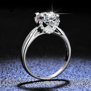 Floating Moissanite Engagement Ring in solid 18k Gold