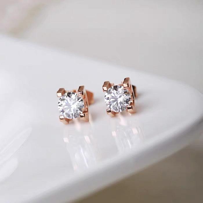 Floating Moissanite Earring Studs | 18k Gold