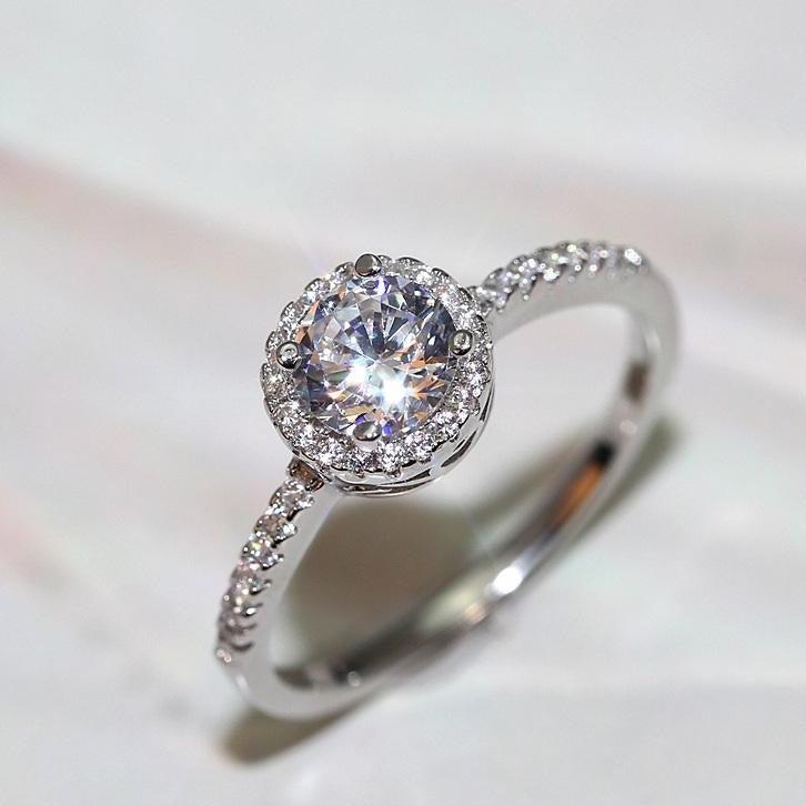 0.5ct Round Halo Moissanite Ring 925 Silver